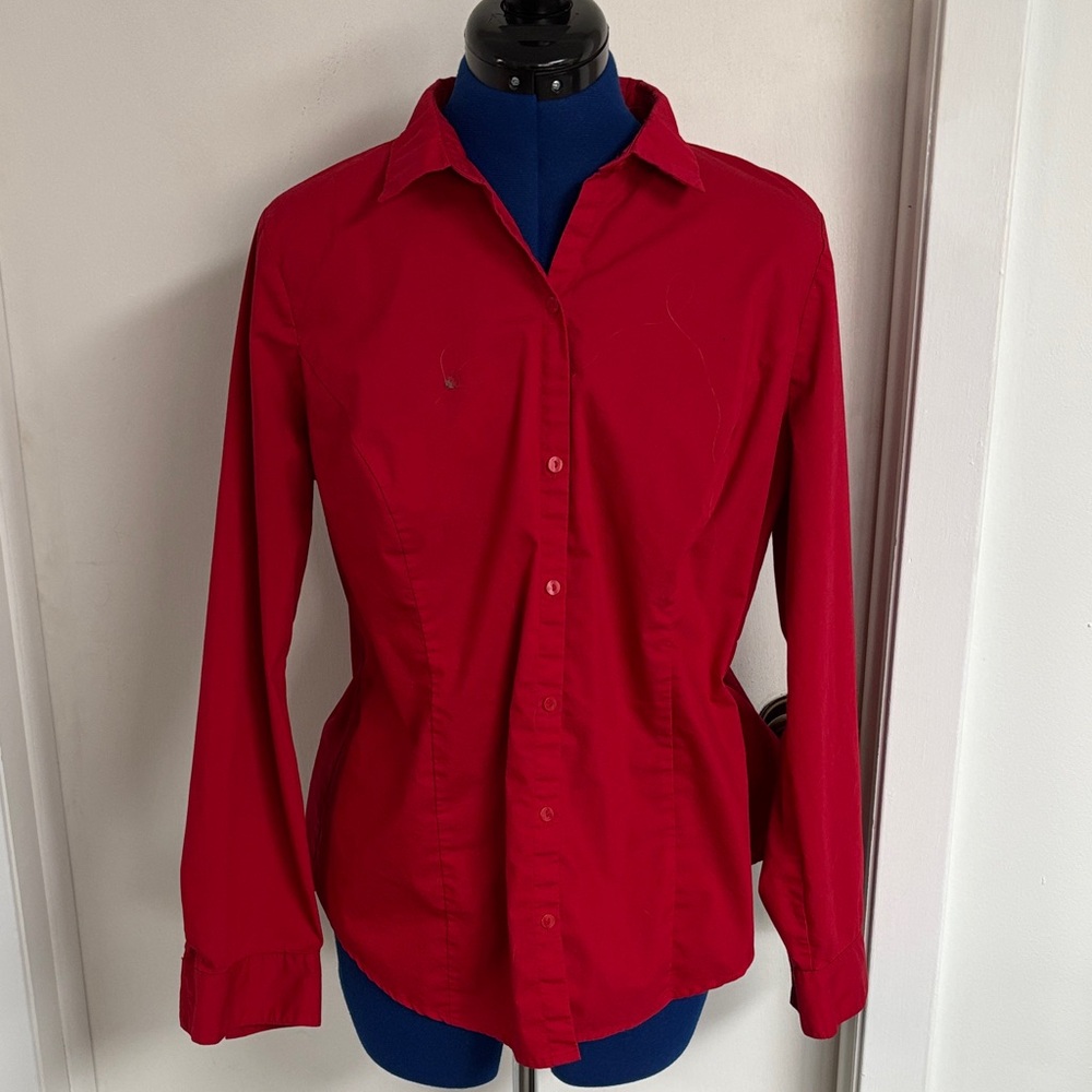 Worthington Red Women's Button Down Shirt